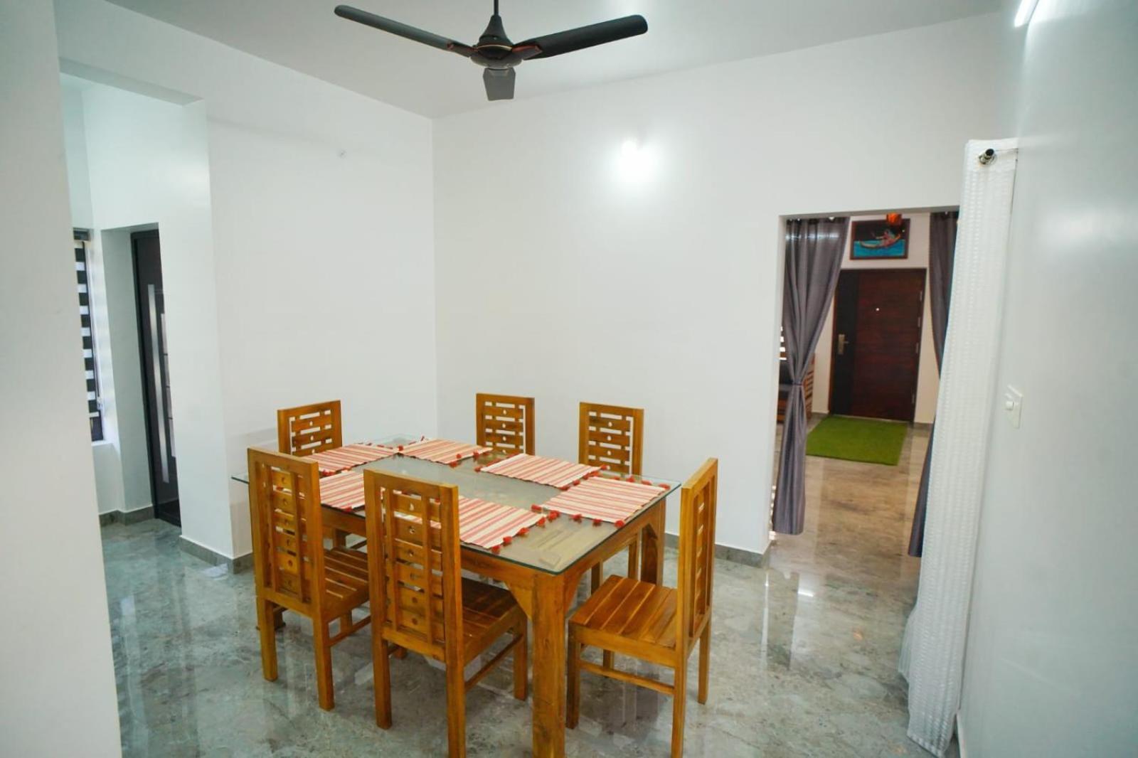 Vaishnavam Double Bedroom Villa テッカディ エクステリア 写真